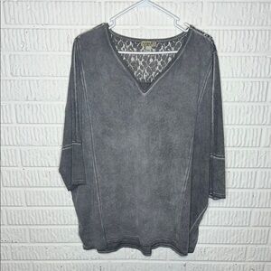 One World Gray V-Neck Women's Top